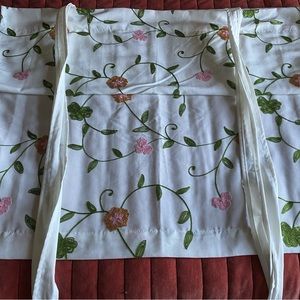 Embroidered Tie Up Shade Adjustable Balloon/1(39"x55" ) 1( 31”x 47”). Floral